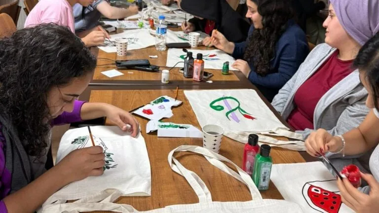 Giresun'un Keşap ilçesinde KYK öğrencileri, Filistin'e Özgürlük temalı anlamlı bir