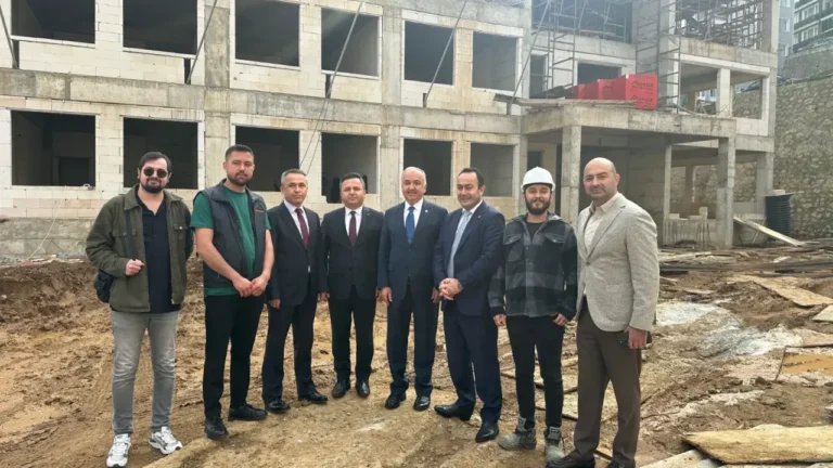 AK Parti Giresun Milletvekili Ali Temür, Yeniyol'da yapımı süren İmam