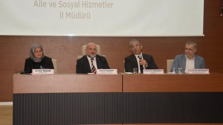 Cumhurbaşkanı Erdoğan'ın 2025'i "Aile Yılı" ilan etmesiyle Giresun İl Müftülüğü,