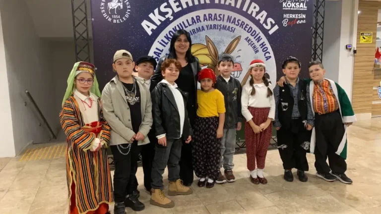 Giresun'u temsil eden Çotanak İlkokulu 3/A Sınıfı, Nasreddin Hoca Fıkraları