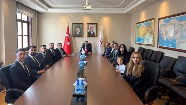 Giresun Üniversitesi Ombudsmanlık Topluluğu, kamu yönetimi farkındalığını artırmak amacıyla Ankara'da