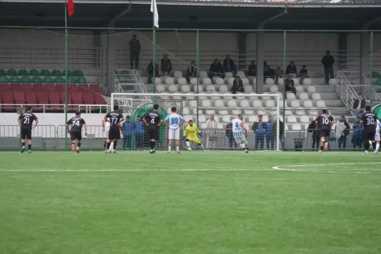 Sahilspor, yeni teknik direktörü Haldun Uzunahmetoğlu yönetimindeki ilk maçında Gelişim
