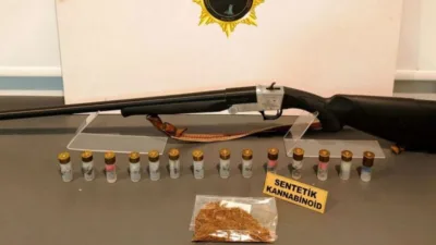 Samsun'da Narkotik Suçlarla Mücadele ekiplerince düzenlenen eş zamanlı uyuşturucu operasyonunda