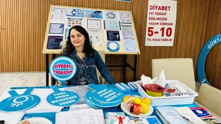 Giresun'da Dünya Diyabet Günü etkinliği düzenlendi. Tip 2 diyabetin sosyoekonomik