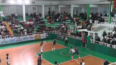 Giresun Kerasusspor, Türkiye Basketbol 2. Ligi'nde Akhisar Belediye'yi 78-72 mağlup