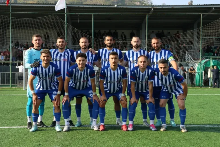 Bölgesel Amatör Lig'in 8. haftasında temsilcilerimiz Batlamaspor ve Yeniyolspor, sahadan
