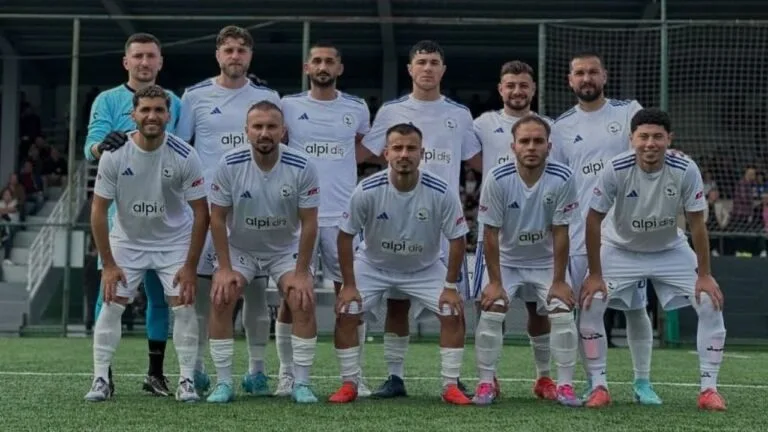 Giresun temsilcisi Yeniyolspor, Bölgesel Amatör Lig'deki Bayburt maçına rakibinin ligden