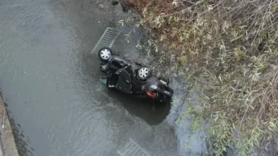 Gümüşhane'de meydana gelen trafik kazasında, Harşit Çayı'na devrilen otomobilde bulunan