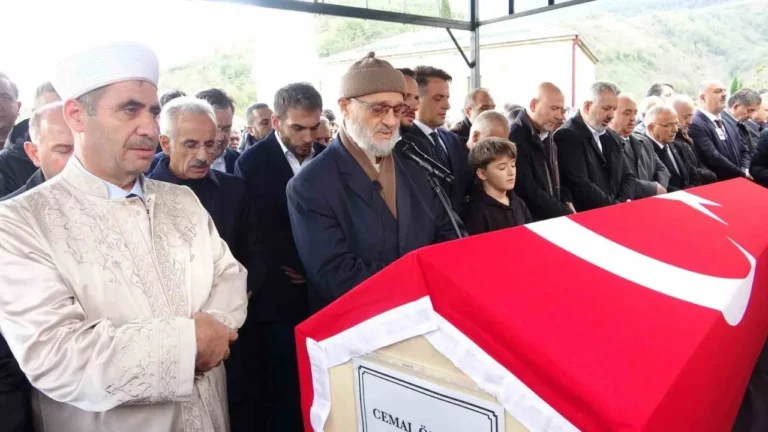 Eski AK Parti Giresun Milletvekili Cemal Öztürk, Bilkent Şehir Hastanesi'nde