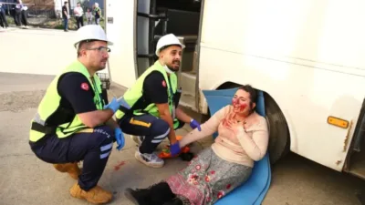 Giresun'da düzenlenen Acil Sağlık Hizmetleri Haftası etkinlikleri kapsamında, 112 Acil