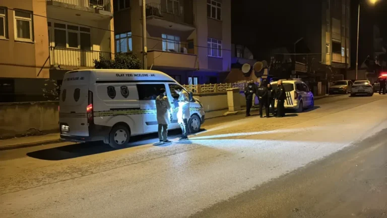 Karabük'te 17 yaşındaki bir genç, henüz belirlenemeyen bir nedenle tartıştığı