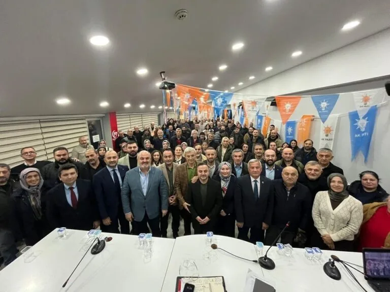 Ak Parti Giresun Merkez İlçe yeni dönem yol haritasını belirledi