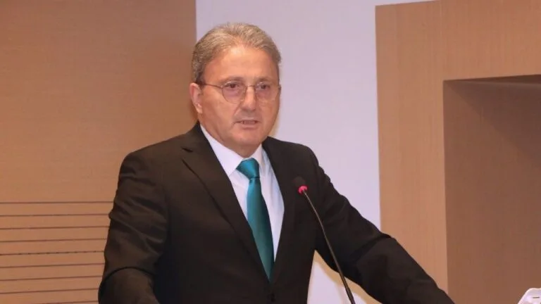 Giresun iş dünyasının temsilcisi GTSO Başkanı Hasan Çakırmelikoğlu, kentin ulaşım