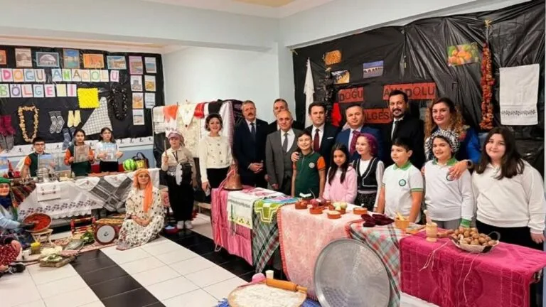 Yeşilgiresun İlkokulu öğrencileri Türkiye’nin zengin kültürel ve ekonomik mirasını okul