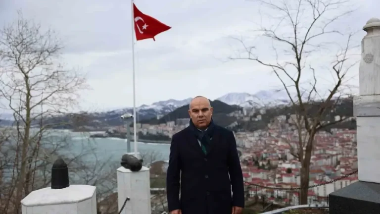 Cumhurbaşkanlığı Kararnamesi ile Giresun Valiliği görevine atanan Vali Mustafa Koç,