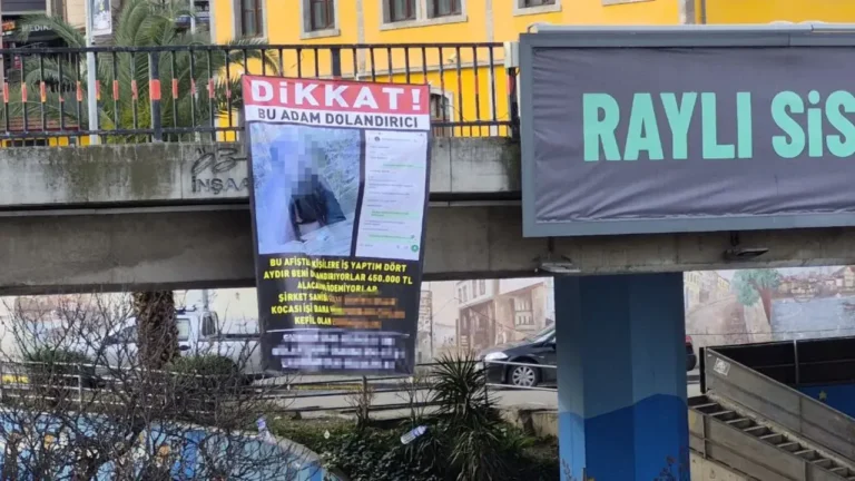 Dolandırıcıları afişle ifşa etti.