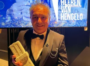 Hollanda’nın Hengelo kentinde yaşayan, Giresun’un İkisu köyü kökenli Avni Kandemir,