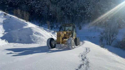 Giresun’da yoğun kar yağışı etkisini artırarak sürerken, Meteoroloji Genel Müdürlüğü’nün