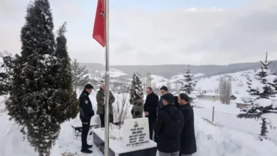 Kaymakam Azman şehit ailesini ziyaret etti