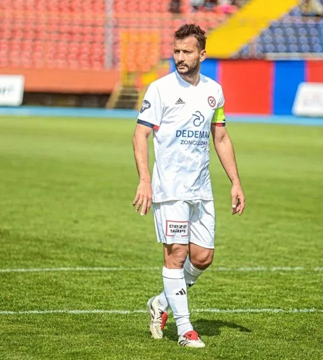 Çotanaklarda Yeni Transferler Sahne Aldı Çotanaklarda Yeni Transferler Sahne Aldı