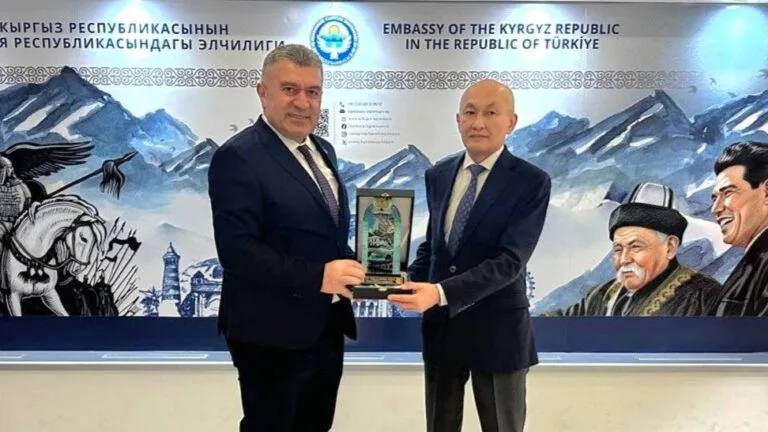 Bulancak Belediye Başkanı Necmi Sıbıç, Kırgızistan’ın Karakol şehri ile 'Kardeş