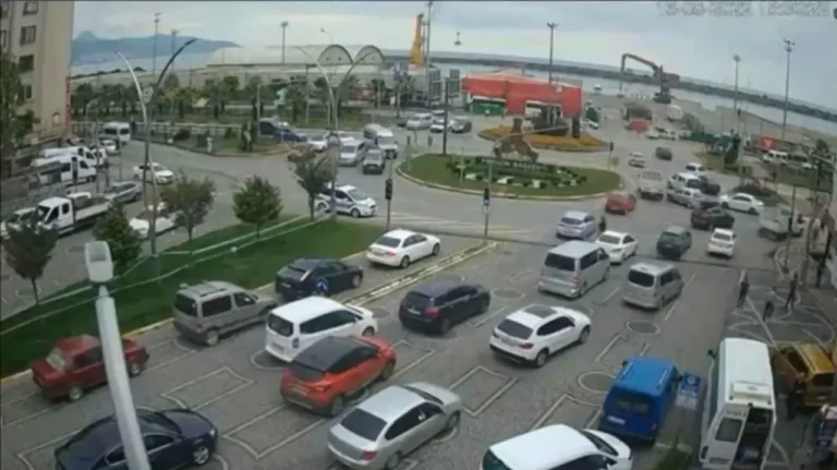 Giresun'da trafik sorunu günlük yaşamı olumsuz etkiliyor.