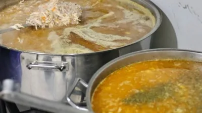 Bulancak Belediye Başkanı Necmi Sıbıç, her Salı sabahı pazar esnafına