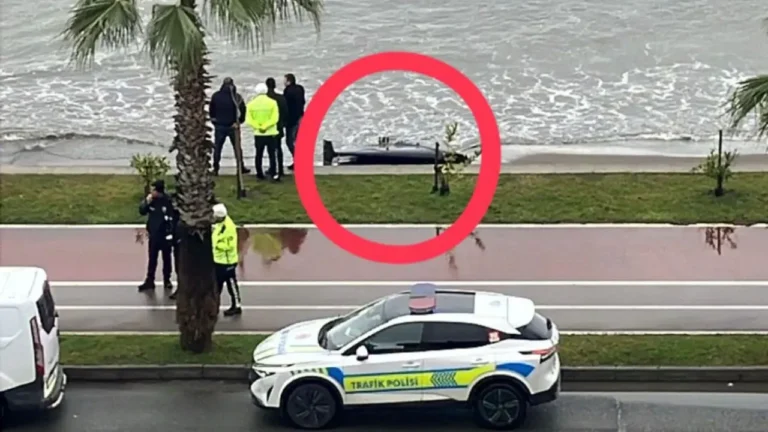 Deniz kıyısında insansız hava aracı parçası bulundu