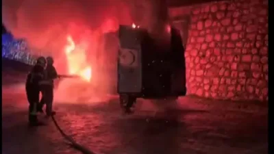 Hasta nakil aracı alev aldı! Yatalak hasta kurtarıldı