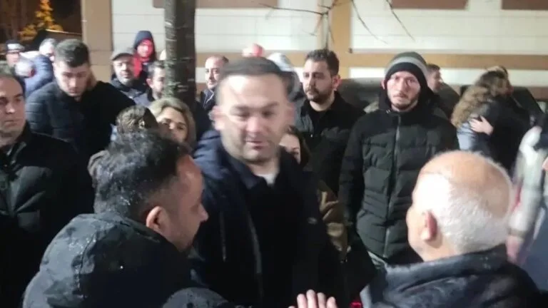 Hakkında "Çocuğa karşı cinsel taciz" suçlaması bulunan ve bu nedenle