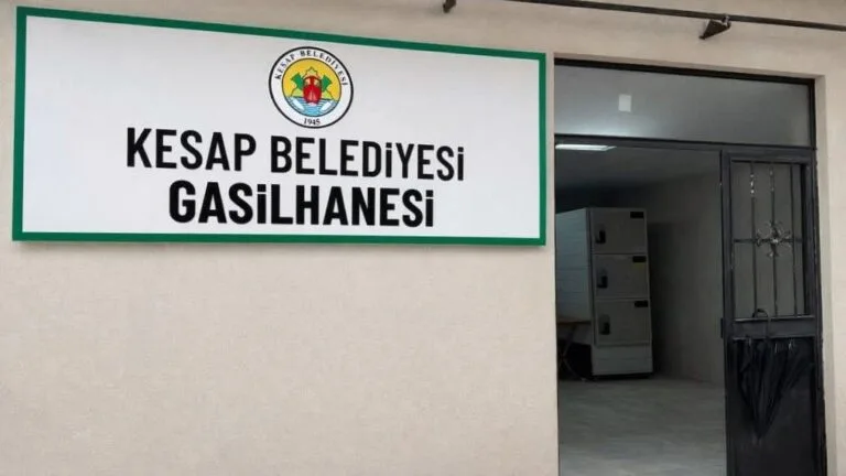 Keşap Belediyesi, ilçede önemli bir ihtiyacı daha karşılayarak yeni gasilhaneyi