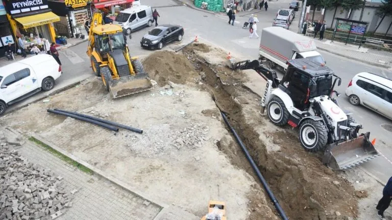Giresun Belediyesi, Çıtlakkale Mahallesi’ne yeni bir meydan kazandırmak için çalışmalarını