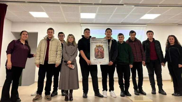 Giresun İl Sağlık Müdürlüğü koordinesinde yürütülen tütünle mücadele çalışmaları kapsamında,