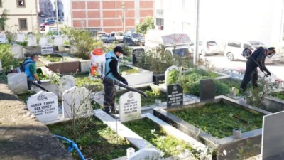 Giresun’da mezarlıklar bayrama hazırlanıyor