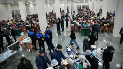 Giresun Belediye Aşevi, 1500 kişiyi aynı sofrada buluşuyor