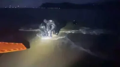 Denizde boğulan üniversite öğrencisi, son yolculuğuna uğurlandı