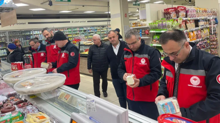 Giresun’da Ramazan ayının manevi atmosferi yaşanırken, vatandaşların sofrasına giren gıdaların