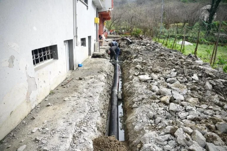 Giresun’un Aydınlar mahallesine yeni kanalizasyon hattı
