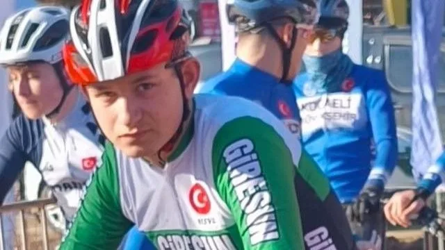 Giresun Gençlikspor Kulübü’nün başarılı sporcusu Ege Abdullah Er, gösterdiği üstün