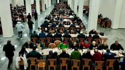 İlk iftar hayırsever iş insanı Öner Hekim’den