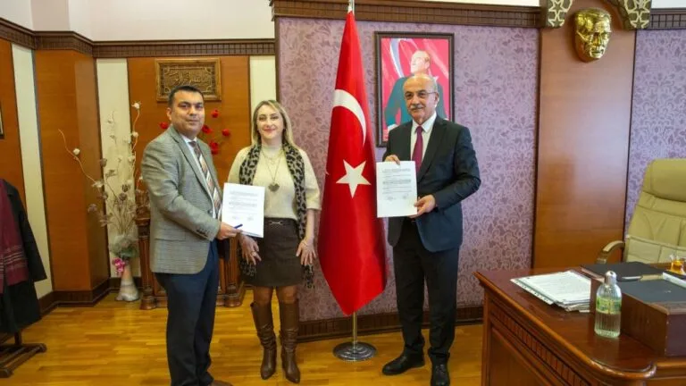 “Fındık ve Çocuk” eserleri Giresun Üniversitesinde