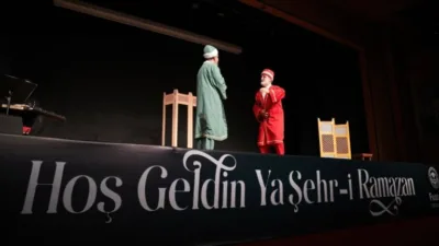 “Kavuklu yapay zekaya karşı” oyunu kahkahalara boğdu