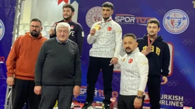Giresunlu halter sporcusu Muammer Kurt, önemli bir başarıya imza attı