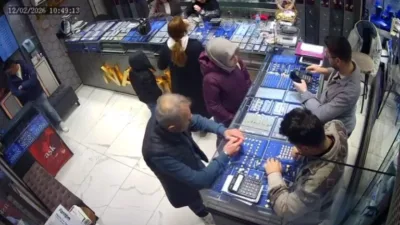 Sahte altını bozdurmak isteyen şüpheliye suçüstü!
