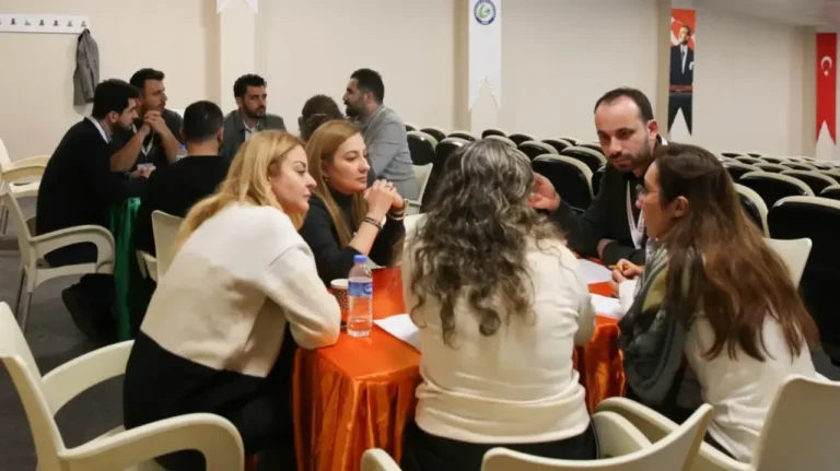 Giresun’da üniversite-sanayi işbirliği gelişiyor Giresun'da üniversite-sanayi işbirliği gelişiyor