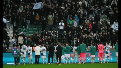 Giresunspor camiası, transfer tahtasının açılması yönündeki beklentilerin bir kez daha