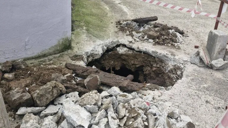 Giresun Belediyesi'nin şehir genelinde yürüttüğü altyapı seferberliği kapsamında, Gemilerçekeği Mahallesi