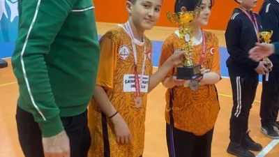 Doğankent Çatak İmam Hatip Ortaokulu, Giresun'daki okul sporları müsabakalarında grekoromen