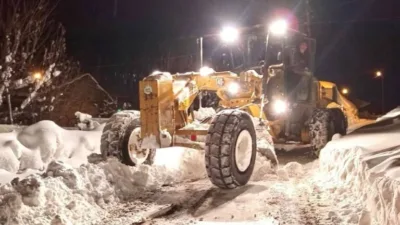 Giresun’un yüksek kesimlerinde etkili olan kar yağışı 97 köy yolunu