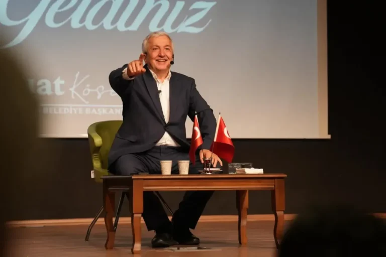 Ramazan ayı etkinlikleri kapsamında düzenlenen “Ramazan Sohbetleri” programının bu akşamki